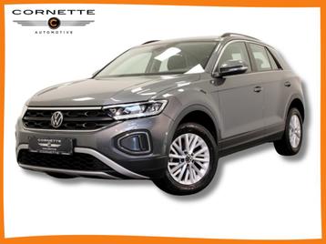 Volkswagen T-Roc 1.5 Tsi Life DAB Navi Carplay  beschikbaar voor biedingen