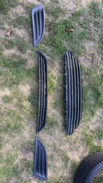 Grille de calandre et cache anti brouillard Ford Fiesta, Autos : Pièces & Accessoires, Enlèvement, Utilisé, Ford, Pare-chocs