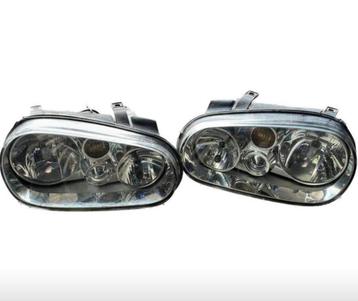 Volkswagen golf 3.5 Highline koplampen beschikbaar voor biedingen