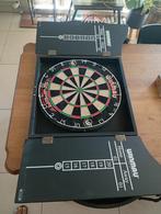 Dartsbord met kast, Sport en Fitness, Darts, Ophalen of Verzenden, Zo goed als nieuw