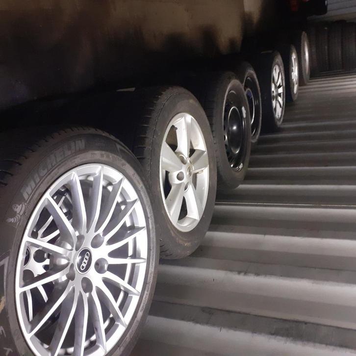 uitverkoop 2dehands winterbanden sets vw audi bmw, Auto-onderdelen, Banden en Velgen, Velg(en), Winterbanden, Ophalen