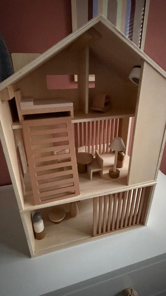 Liewood Mirabelle poppenhuis, Enfants & Bébés, Produits pour enfants, Comme neuf, Enlèvement