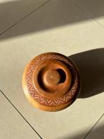Pot décoratif en bois cubain