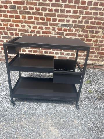 Ikea Trotten Roltafel beschikbaar voor biedingen