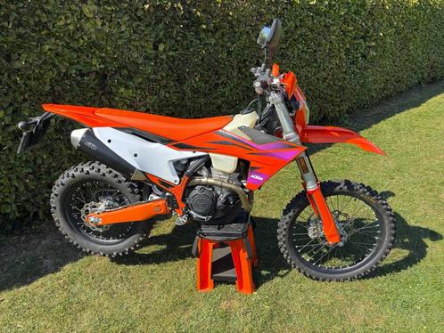 KTM 350 EXC-F 2025 (slechts 150km, bijna nieuw), Motoren, Motoren | KTM, Particulier, Enduro, 12 t/m 35 kW, 1 cilinder, Minimaal motorrijbewijs A1