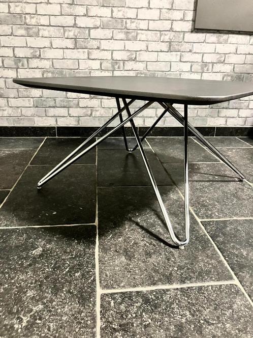 Leolux Cimber salontafel 70x70x38 NP €920, Huis en Inrichting, Tafels | Salontafels, Zo goed als nieuw, Minder dan 50 cm, 50 tot 100 cm