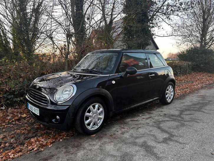 Mini cooper one 1.4 benzine • 2009 • 155.000km, Auto's, Mini, Particulier, One, Benzine, Stadsauto, 3 deurs, Handgeschakeld, Zwart