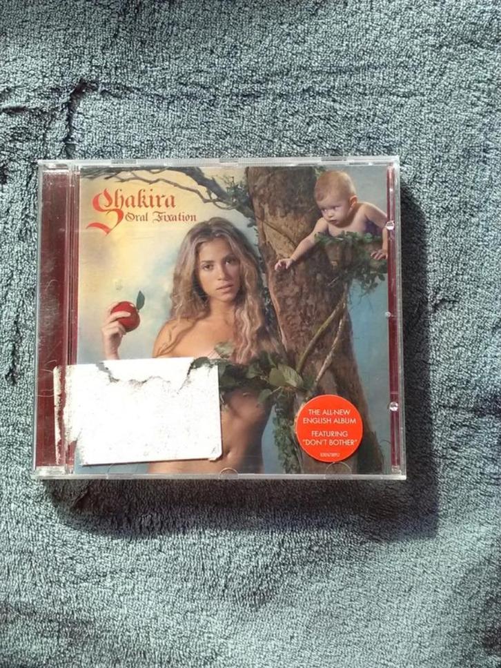 CD „Orale fixatie vol.2" Shakira (2005), Cd's en Dvd's, Cd's | Pop, Gebruikt, 2000 tot heden, Ophalen of Verzenden