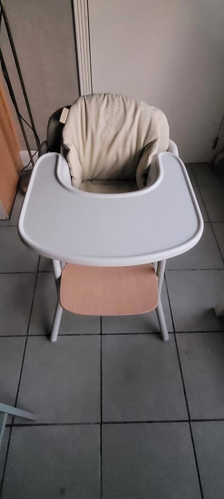 Eet stoel en andere babyspullen, Kinderen en Baby's, Kraamcadeaus en Geboorteborden, Zo goed als nieuw, Ophalen of Verzenden