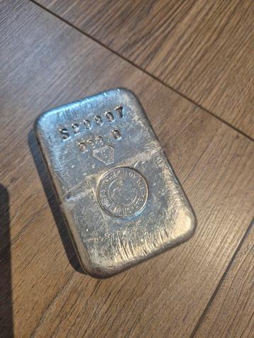 Oude zilver baar 1 kg beschikbaar voor biedingen