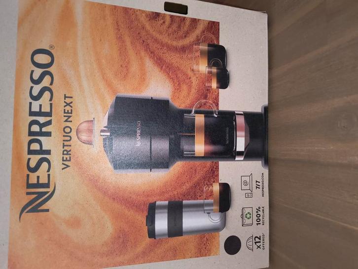 Nespresso vertuo Next, Elektronische apparatuur, Koffiemachine-accessoires, Zo goed als nieuw, Ophalen of Verzenden