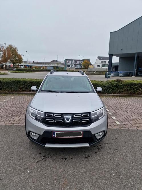 Dacia Sandero Stepway 0.9 automatique, Autos, Dacia, Particulier, Sandero, ABS, Caméra de recul, Airbags, Air conditionné, Bluetooth