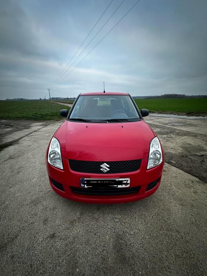 Suzuki Swift, Auto's, Suzuki, Particulier, Swift, Benzine, Euro 4, Handgeschakeld, Rood, Onderhoudsboekje, Ophalen
