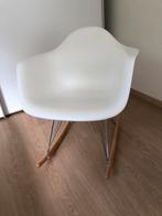 Eames schommelstoel (replica), Huis en Inrichting, Ophalen, Zo goed als nieuw
