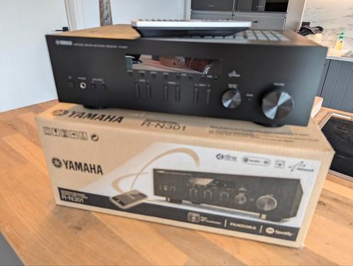 Yamaha R-N301, jusqu'à 165 watts, Spotify, radio Internet, A, TV, Hi-fi & Vidéo, Amplificateurs & Ampli-syntoniseurs, Comme neuf