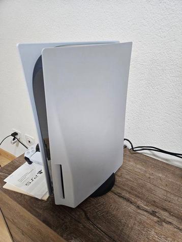 PS5 Disc Versie + Games & Accessoires beschikbaar voor biedingen