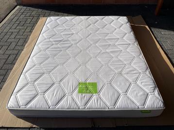 Matras 160x200cm / als nieuw  beschikbaar voor biedingen