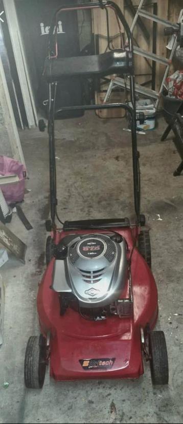 Tondeuse à gazon thermique moteur 190cc autotrac a saisir ↙️ beschikbaar voor biedingen