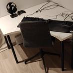 Ikea witte hoekbureau met zwarte poten, Huis en Inrichting, Ophalen, Gebruikt, Bureau