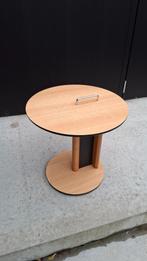 houten bijzettafeltje, Huis en Inrichting, Tafels | Bijzettafels, Ophalen, Minder dan 45 cm, Gebruikt, Rond