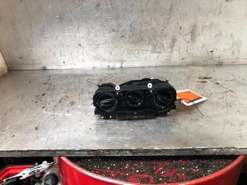 Kachel Bedieningspaneel van een Volkswagen Golf, Auto-onderdelen, Dashboard en Schakelaars, Volkswagen, Gebruikt, 3 maanden garantie