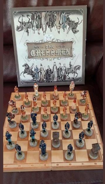 Jeu d'échecs indien vintage + Infrantry
Achevée, Enlèvement ou Envoi, Comme neuf