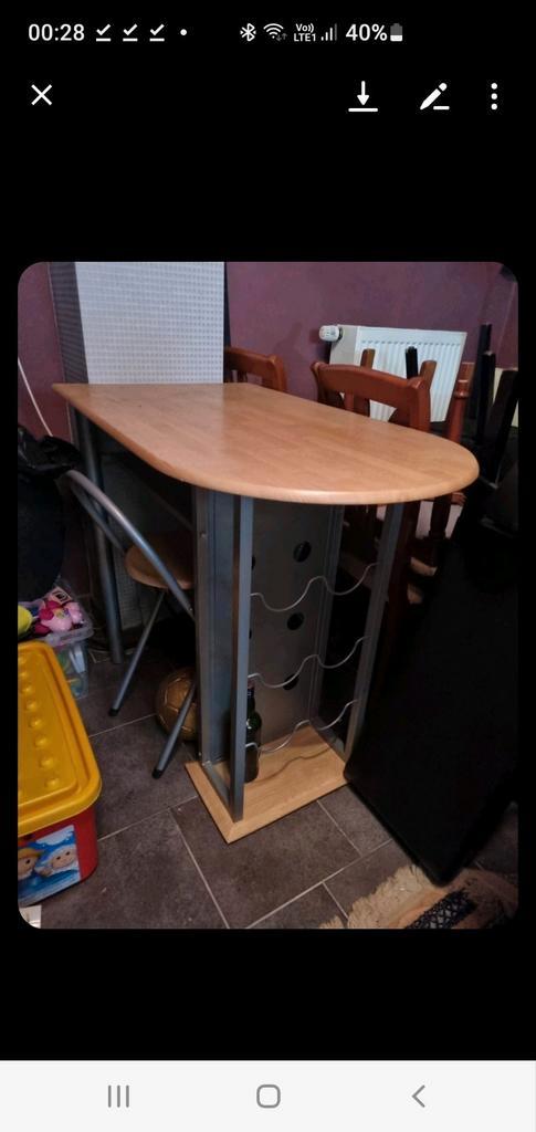 Hoge keukentafel + 2 opvouwbare kinderstoelen, Huis en Inrichting, Tafels | Statafels, Gebruikt, Ophalen