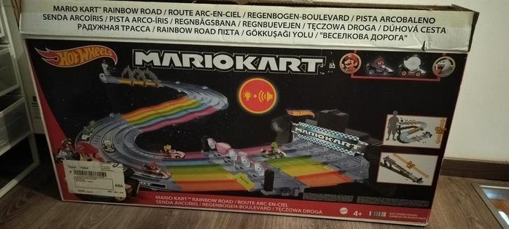 Hot Wheels Mario Kart Rainbow Road (compleet + doos), Kinderen en Baby's, Speelgoed | Racebanen, Zo goed als nieuw, Racebaan, Hot Wheels