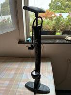 fiets voetpomp met drukmeter, Ophalen of Verzenden, Drukmeter, Gebruikt