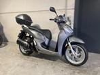 Honda SH300 grote wielen scooter in topstaat (bj 2016), Motoren, Scooter, 300 cc, Bedrijf, 12 t/m 35 kW