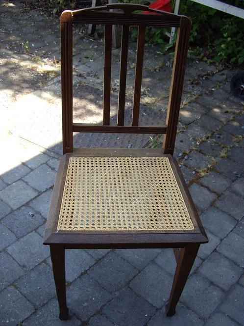 1 Bistro rieten stoel, Antiek en Kunst, Antiek | Meubels | Stoelen en Sofa's, Ophalen