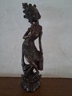 houten beeld, Enlèvement