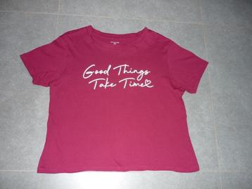  Bordeaux t-shirt, maat M beschikbaar voor biedingen