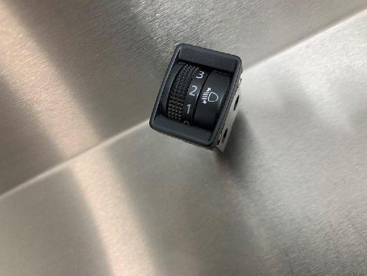 KOPLAMP IHV SCHAKELAAR Nissan Qashqai (J11) (01-2013/-), Auto-onderdelen, Dashboard en Schakelaars, Nissan, Gebruikt