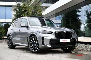 BMW X5 xDrive50e l M SPORTPAKKET PRO l PANO l HARMON beschikbaar voor biedingen