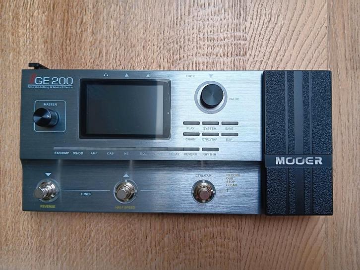 Mooer GE-200, Musique & Instruments, Effets, Comme neuf, Multi-effet, Enlèvement ou Envoi