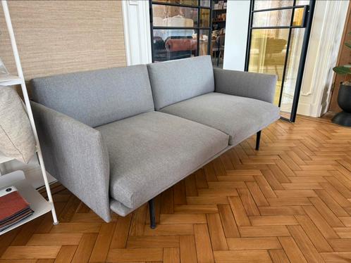 Muuto Outline 2 zit, Huis en Inrichting, Zetels | Zetels en Chaises Longues, Zo goed als nieuw, Ophalen