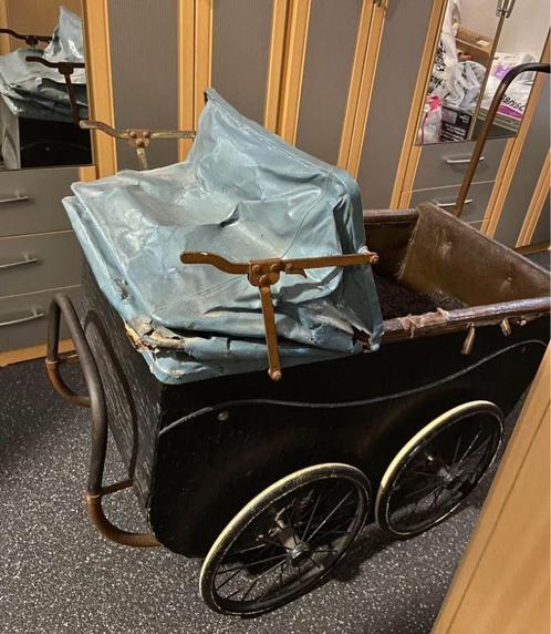 Bak kinderwagen retro antiek 1930 voor oorlogs orgineel, Verzamelen, Retro, Overige typen, Ophalen