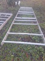 Onderstel kweektafel, Ophalen, Gebruikt, Kweektafel