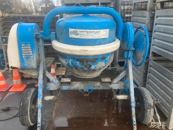 Bétonnière type Intermat 350L, Bricolage & Construction, Bétonnières, Utilisé, Enlèvement
