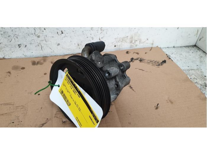 Pompe direction assistée d'un Volkswagen Golf, Autos : Pièces & Accessoires, Commande, Volkswagen, Utilisé, 3 mois de garantie