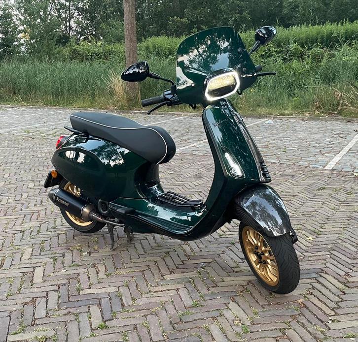 Vespa sprint custom, Fietsen en Brommers, Scooters | Vespa, Ophalen of Verzenden