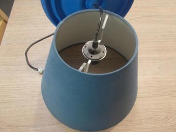 -  Suspension / lustre abat - jour IKEA + socket + rosace. beschikbaar voor biedingen