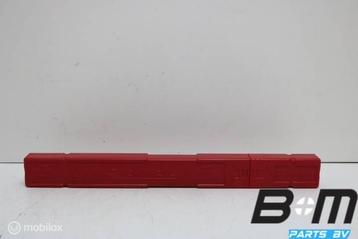 Gevarendriehoek Audi A8 4N 8K0860251 beschikbaar voor biedingen