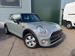 Mini One 1.2i/112dkm/2017/Gekeurd, Auto's, Mini, Voorwielaandrijving, Stof, Gebruikt, 4 cilinders
