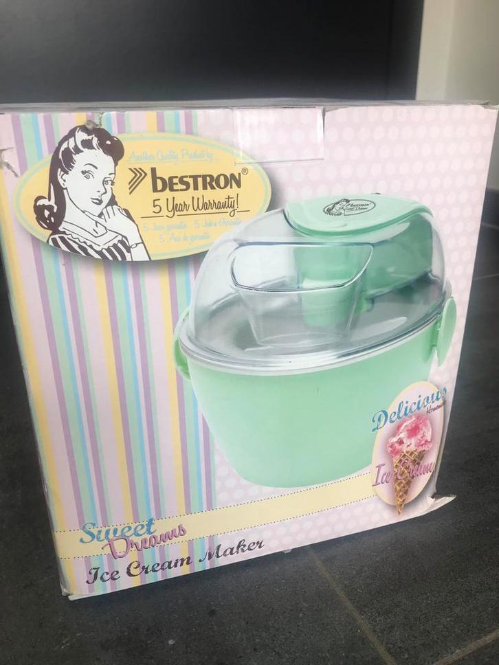 Ijsmachine / ice Cream maker, Elektronische apparatuur, IJsmachines, Gebruikt, Koelelement, Ophalen of Verzenden