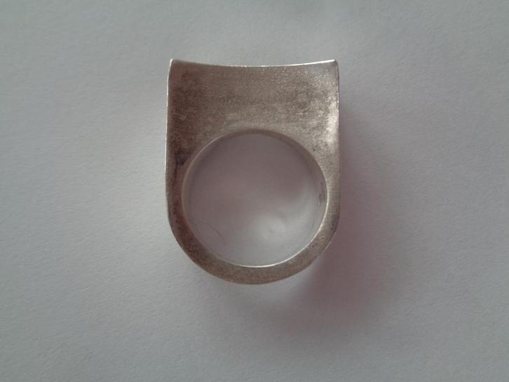 Bague Argent Design. Vintage., Antiek en Kunst, Antiek | Zilver en Goud, Zilver, Ophalen of Verzenden