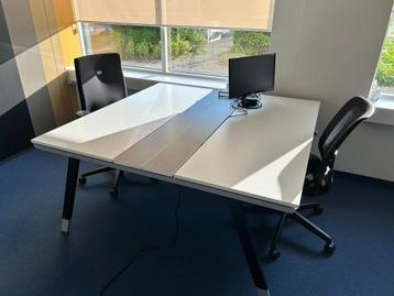 Bureau Double (plusieurs unités disponibles), Enlèvement, Comme neuf, Bureau