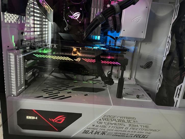 PC Asus ROG STRIX, Informatique & Logiciels, Ordinateurs de bureau, Comme neuf, SSD, 64 GB ou plus, Gaming, Enlèvement