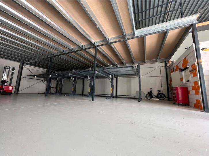 Entresolvloer,verdiepingsvloer 200m2 incl strap en bezorging, Zakelijke goederen, Kantoor en Winkelinrichting | Magazijn, Stelling en Opslag